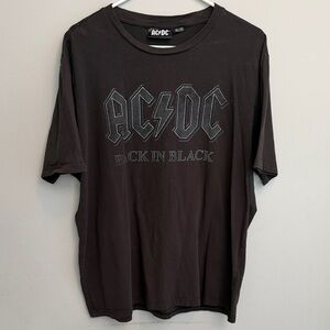 AC/DC Black 'Back in Black' Short Sleeve Tee